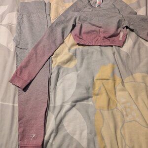 OMBRE LONG SLEEVE CROP TOP AND LEGGINGS